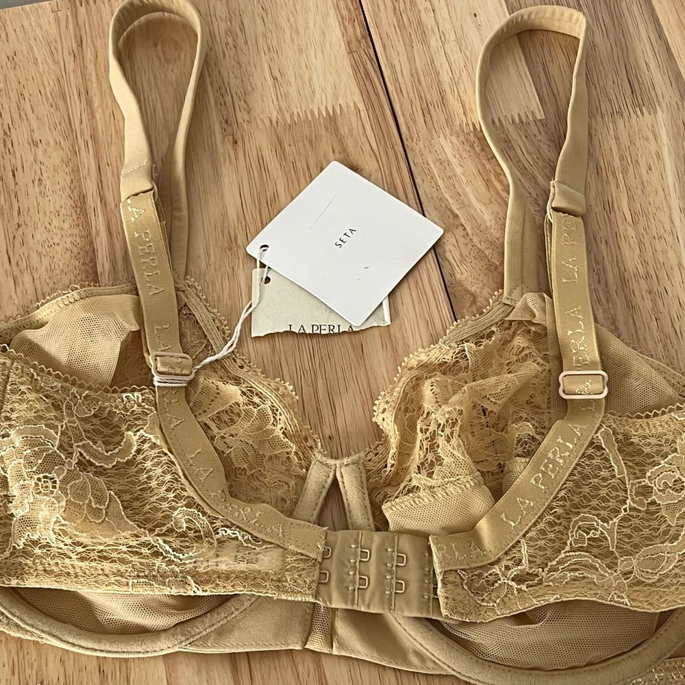 La Perla Lace Underwire Bra in Gold - Picture 2 of 8